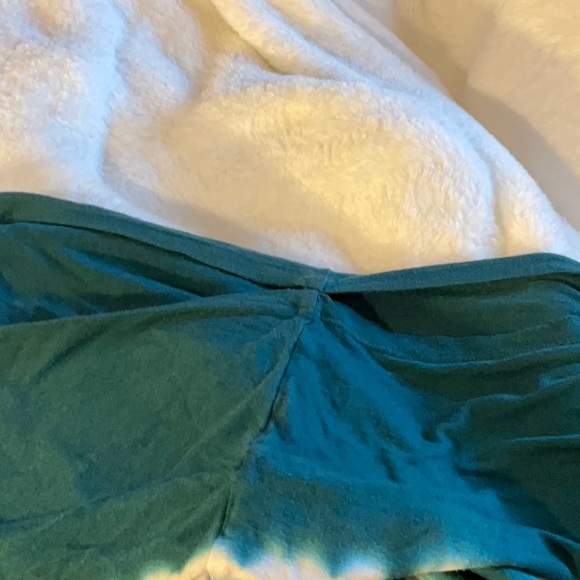 Layne Bryant size 14/16. Tye dyed look. Peek a boo sleeves. Tie-dyed tunic. - Picture 11 of 11